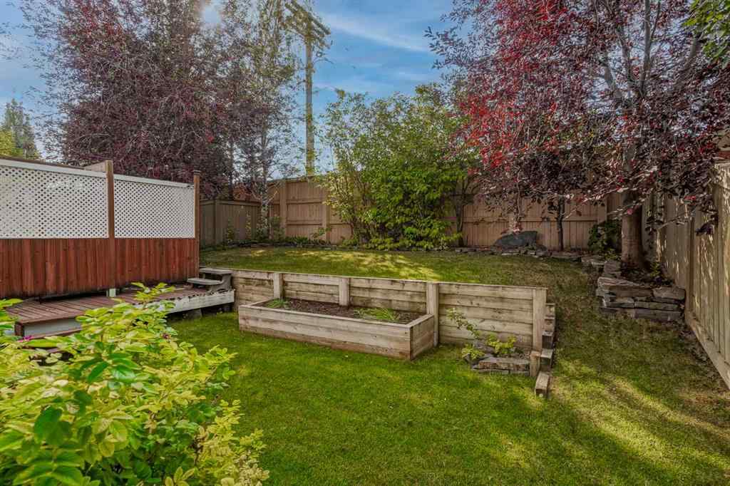 MLS® A2267076 - 48 Chapala Square SE in Chaparral Calgary, Residential