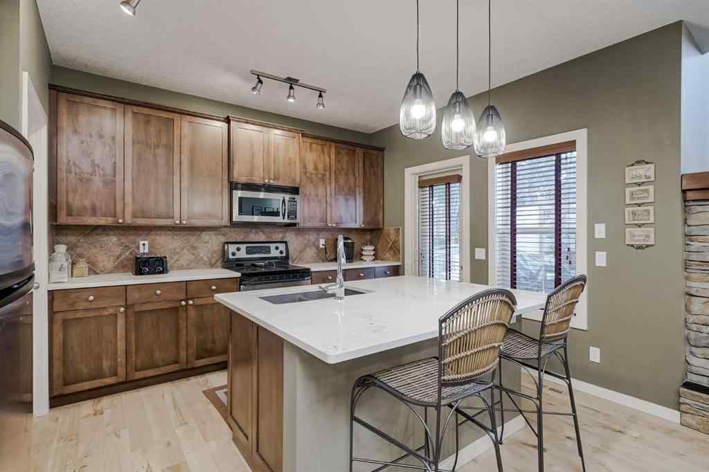 MLS® A2267076 - 48 Chapala Square SE in Chaparral Calgary, Residential