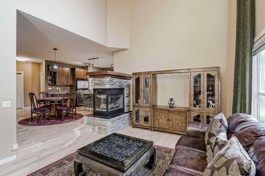 MLS® A2267076 - 48 Chapala Square SE in Chaparral Calgary, Residential