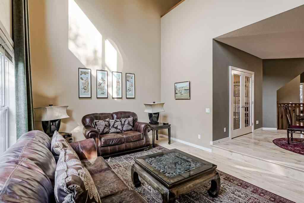 MLS® A2267076 - 48 Chapala Square SE in Chaparral Calgary, Residential