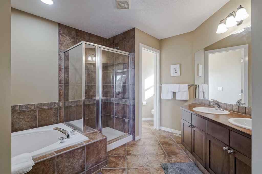 MLS® A2267076 - 48 Chapala Square SE in Chaparral Calgary, Residential