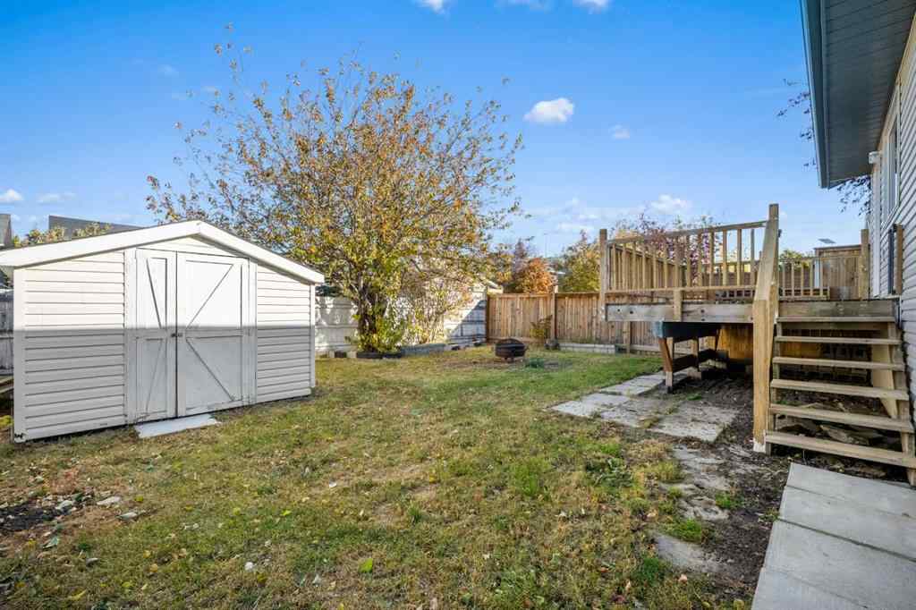 MLS® A2267079 - 62 Elsmore Place SE in Edgewater Airdrie, Residential