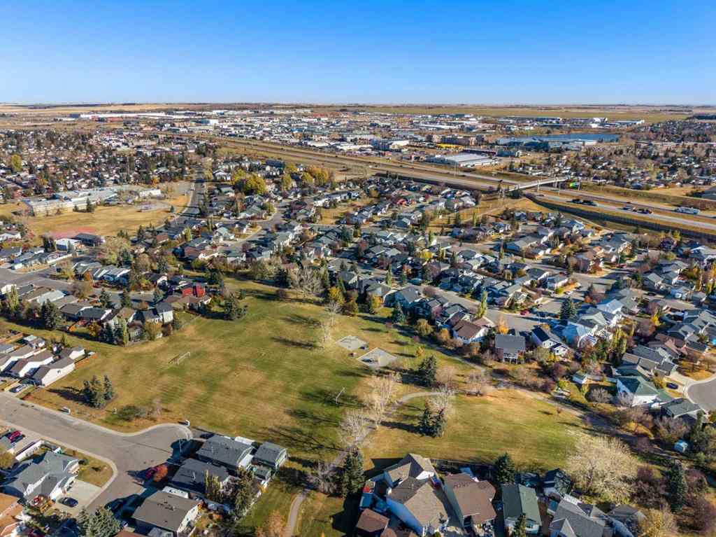 MLS® A2267079 - 62 Elsmore Place SE in Edgewater Airdrie, Residential