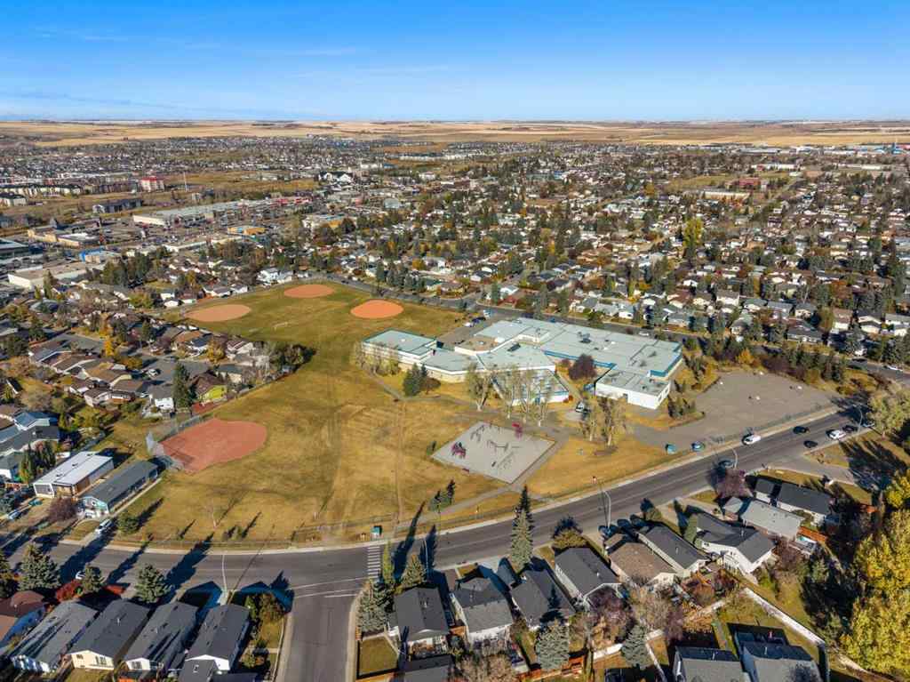 MLS® A2267079 - 62 Elsmore Place SE in Edgewater Airdrie, Residential