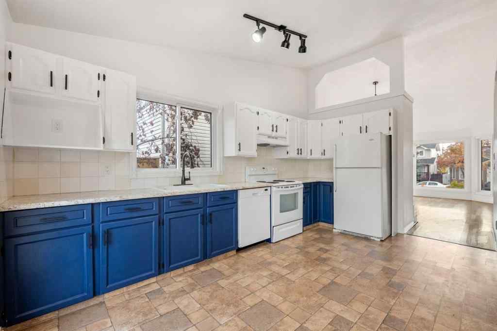 MLS® A2267079 - 62 Elsmore Place SE in Edgewater Airdrie, Residential