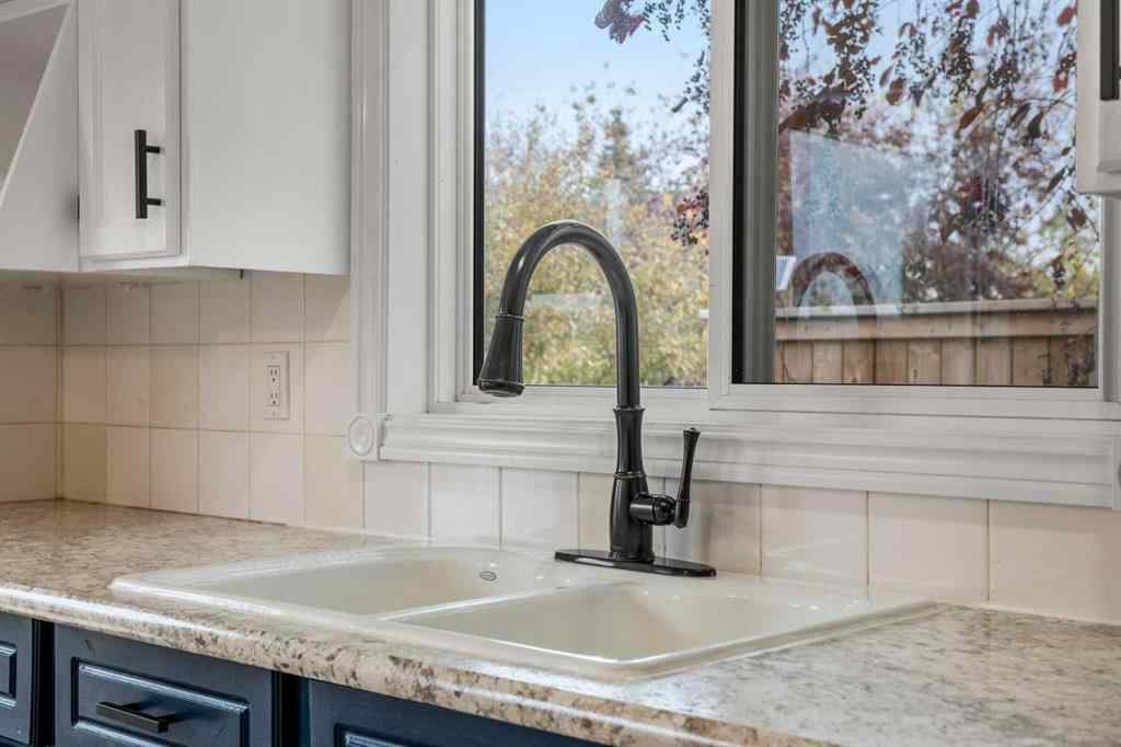 MLS® A2267079 - 62 Elsmore Place SE in Edgewater Airdrie, Residential