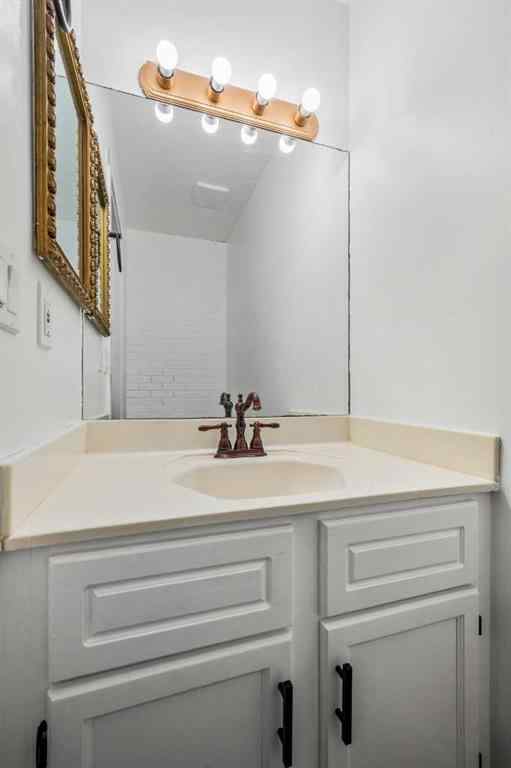 MLS® A2267079 - 62 Elsmore Place SE in Edgewater Airdrie, Residential