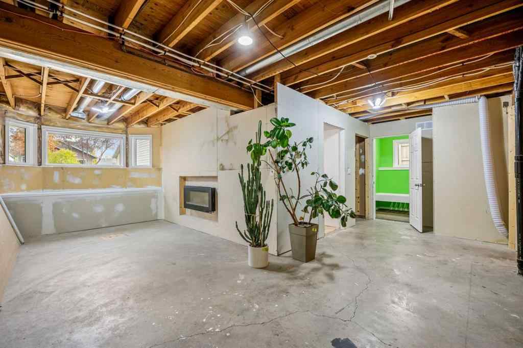 MLS® A2267079 - 62 Elsmore Place SE in Edgewater Airdrie, Residential