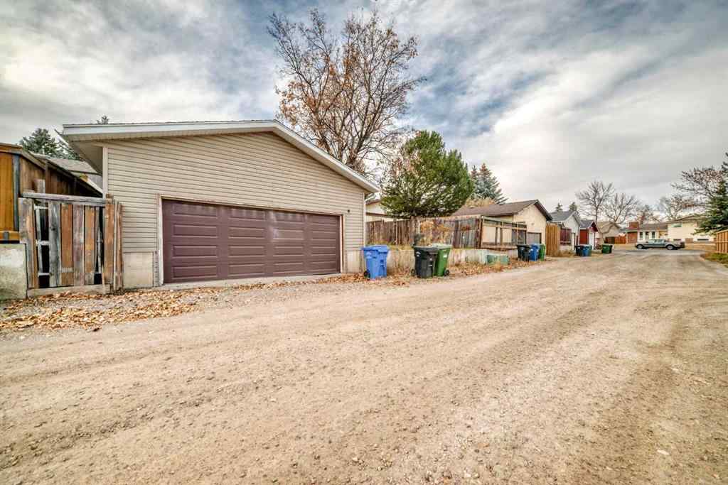 MLS® A2267080 - 363 Templeside Circle NE in Temple Calgary, Residential