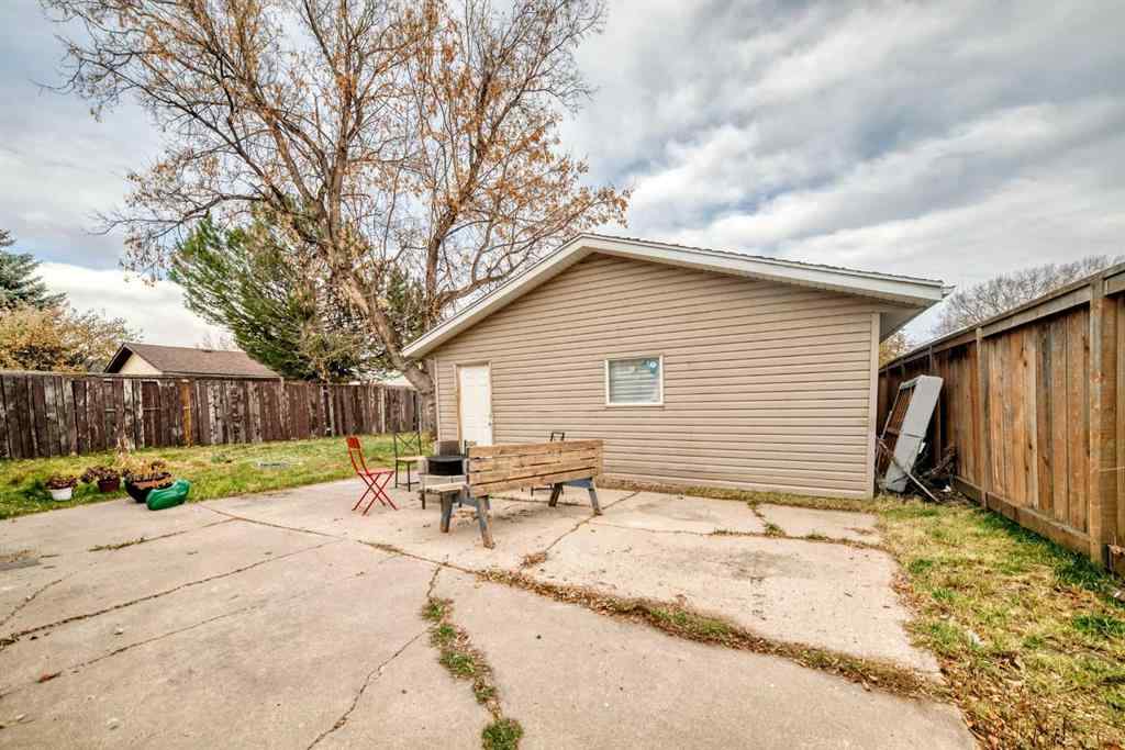 MLS® A2267080 - 363 Templeside Circle NE in Temple Calgary, Residential