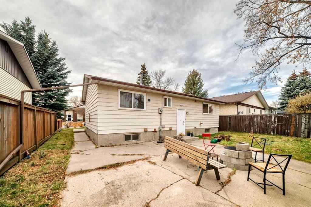 MLS® A2267080 - 363 Templeside Circle NE in Temple Calgary, Residential