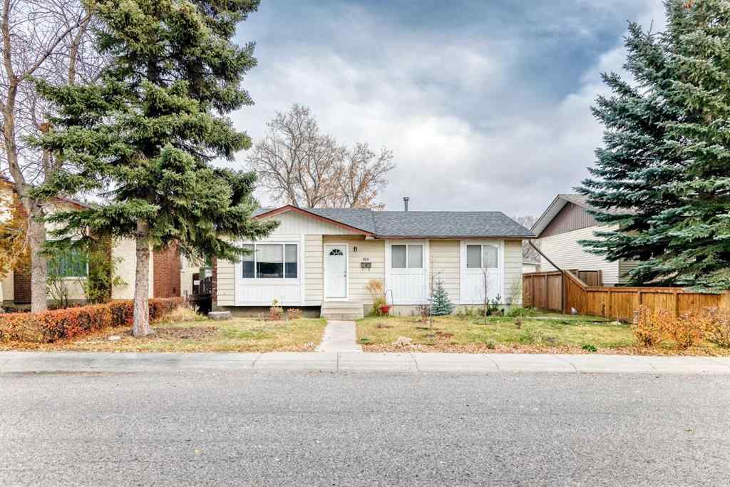 MLS® A2267080 - 363 Templeside Circle NE in Temple Calgary, Residential