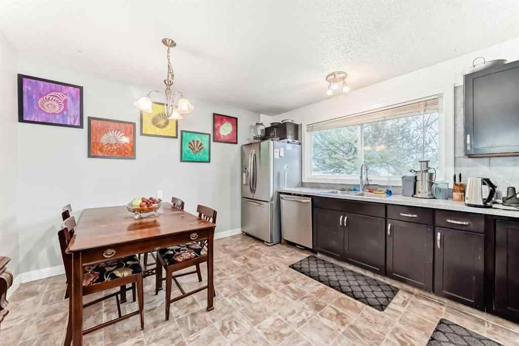 MLS® A2267080 - 363 Templeside Circle NE in Temple Calgary, Residential