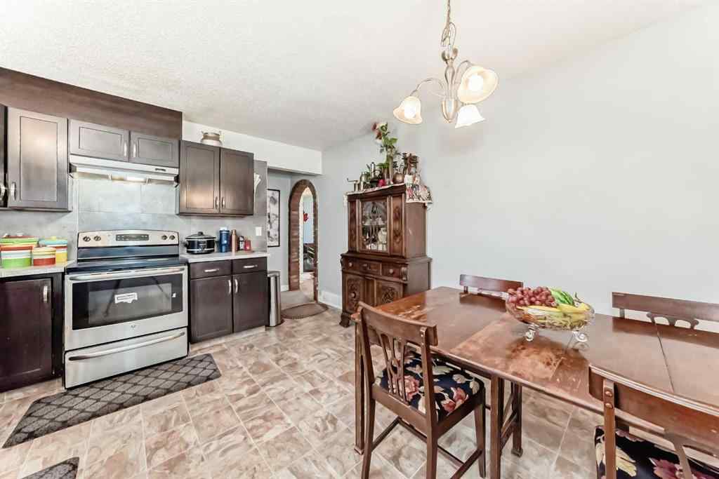 MLS® A2267080 - 363 Templeside Circle NE in Temple Calgary, Residential