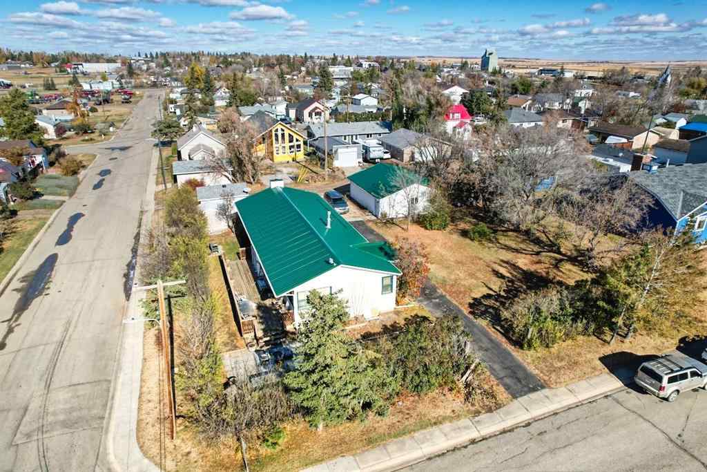 MLS® A2267081 - 302 St Anne's Avenue  in NONE Trochu, Residential