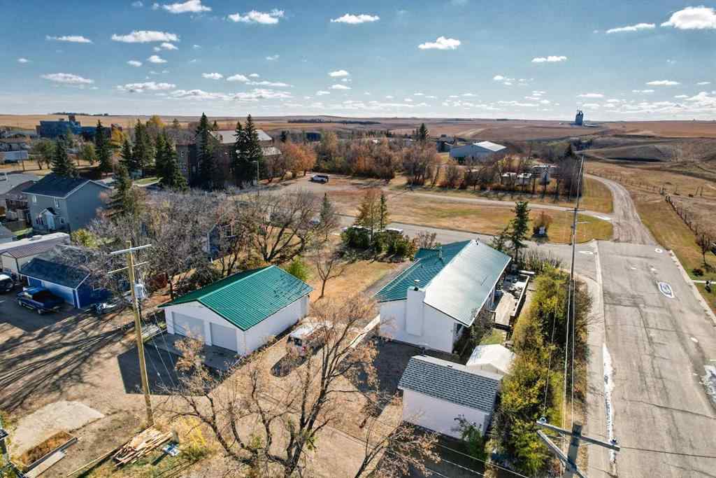 MLS® A2267081 - 302 St Anne's Avenue  in NONE Trochu, Residential