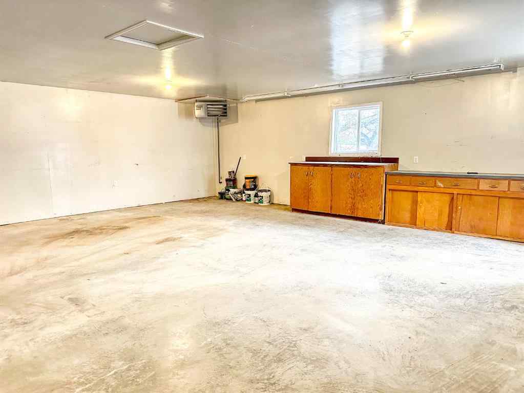 MLS® A2267081 - 302 St Anne's Avenue  in NONE Trochu, Residential