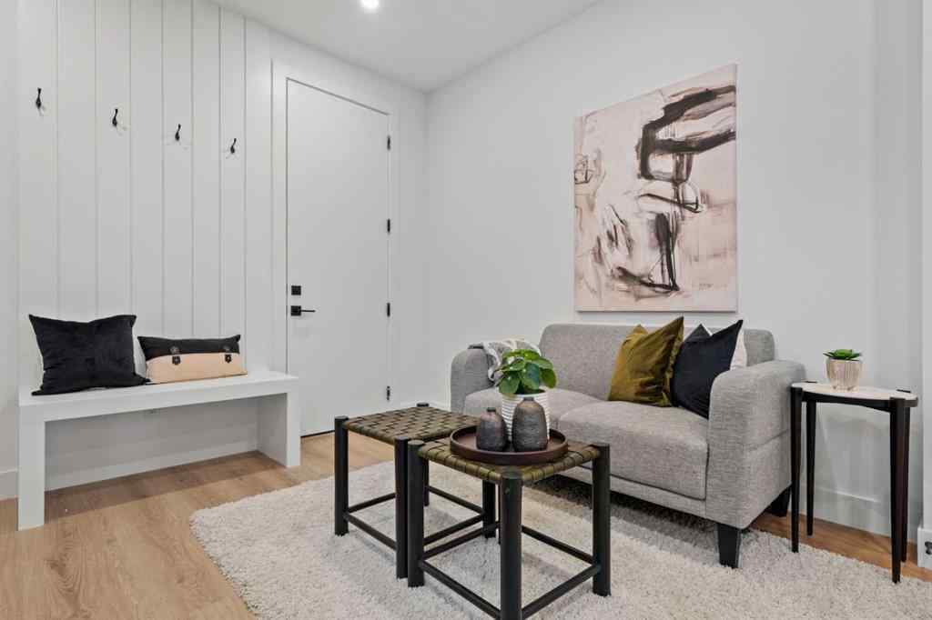 MLS® A2267084 - 2518 16B Street SW in Bankview Calgary, Residential