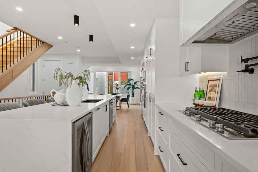 MLS® A2267084 - 2518 16B Street SW in Bankview Calgary, Residential