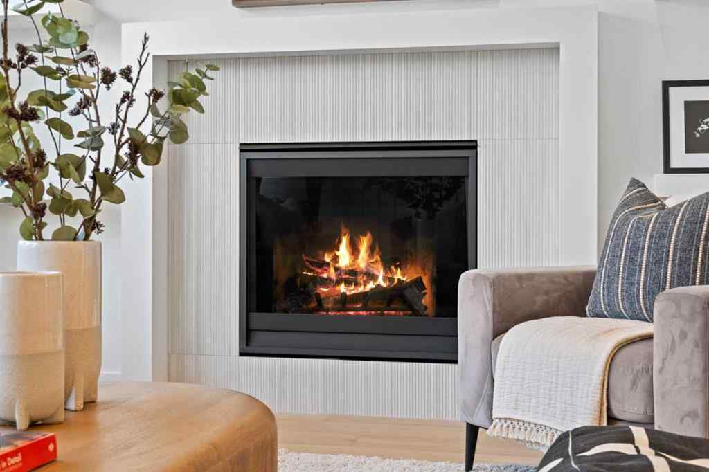 MLS® A2267084 - 2518 16B Street SW in Bankview Calgary, Residential