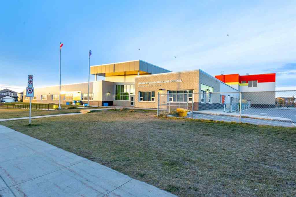 MLS® A2267085 - 13 Martingrove Court NE in Martindale Calgary, Residential