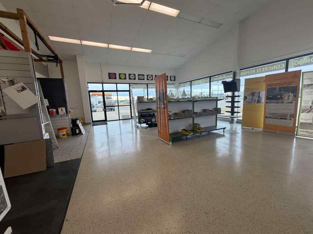 MLS® A2267088 - 11507 100 Street  in NONE Grande Prairie, Commercial