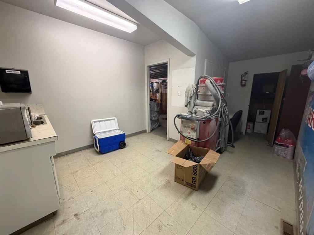 MLS® A2267088 - 11507 100 Street  in NONE Grande Prairie, Commercial