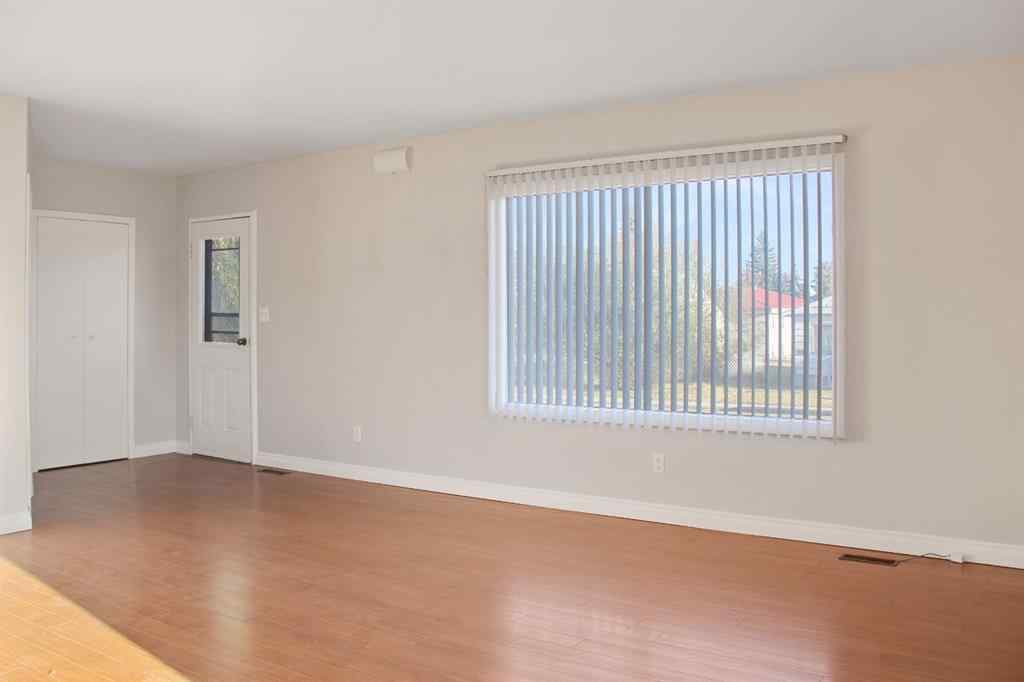 MLS® A2267094 - 5006 52 Street  in NONE Castor, Residential