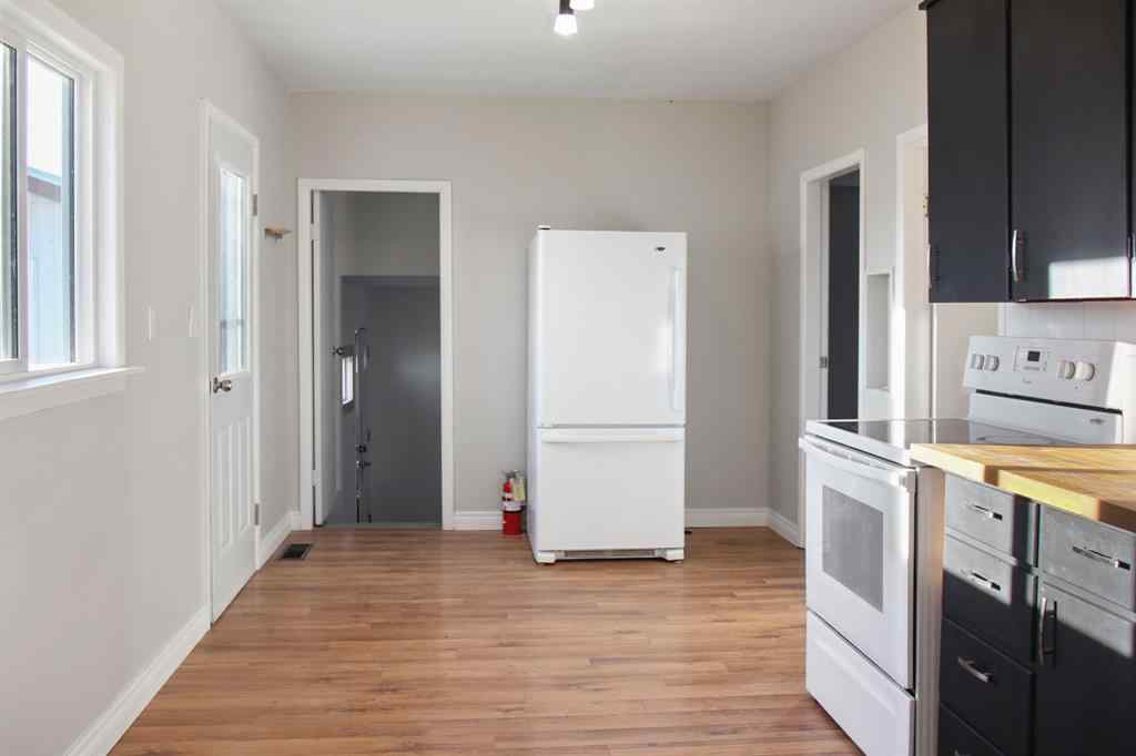 MLS® A2267094 - 5006 52 Street  in NONE Castor, Residential