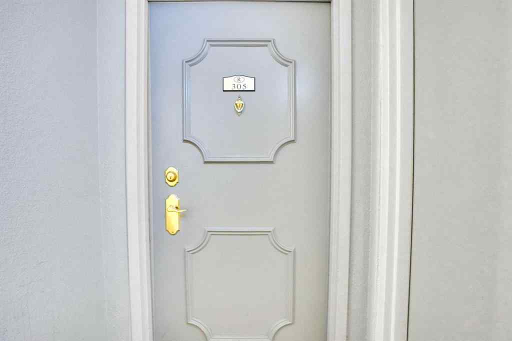 MLS® A2267099 - Unit #305 1334 12 Avenue SW in Beltline Calgary, Residential