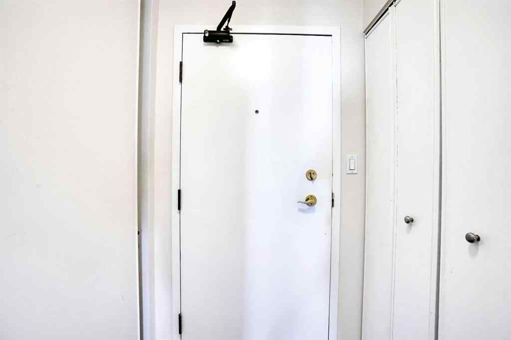 MLS® A2267099 - Unit #305 1334 12 Avenue SW in Beltline Calgary, Residential