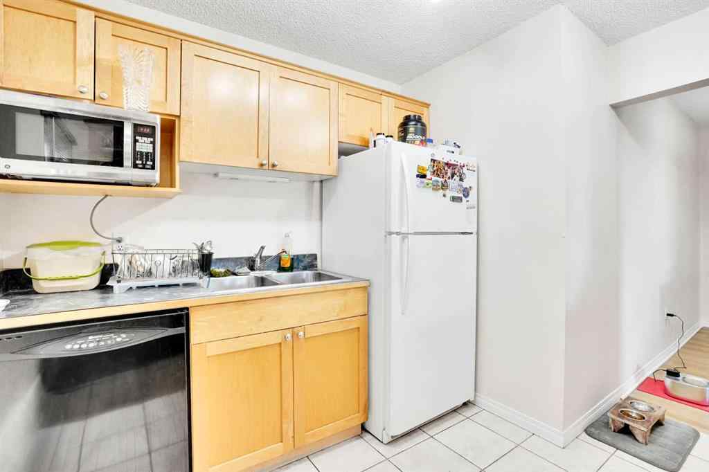 MLS® A2267099 - Unit #305 1334 12 Avenue SW in Beltline Calgary, Residential