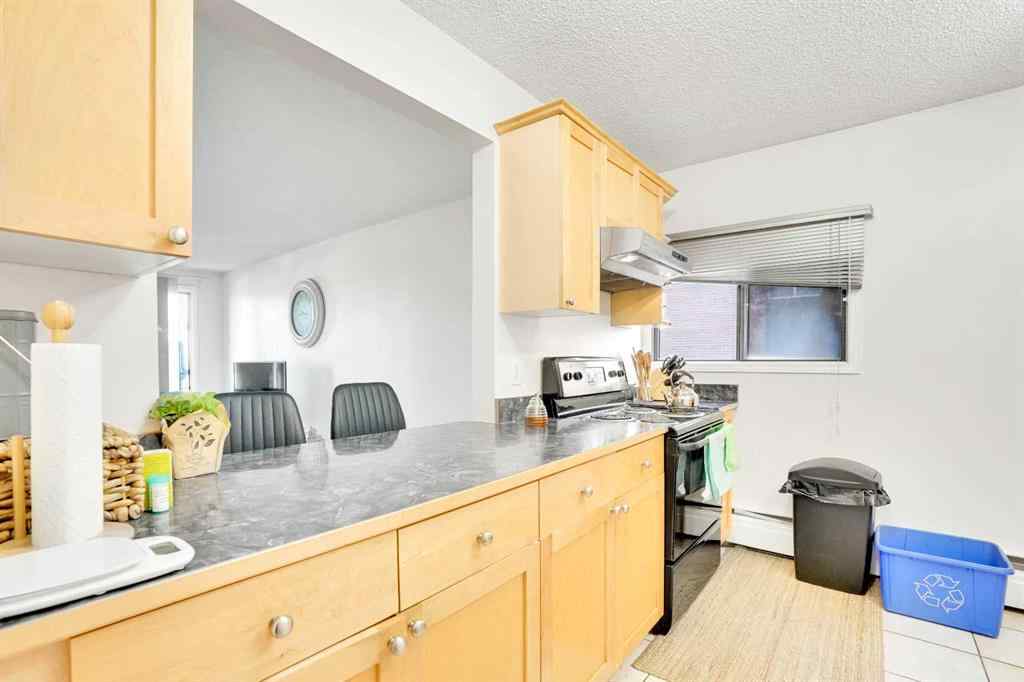 MLS® A2267099 - Unit #305 1334 12 Avenue SW in Beltline Calgary, Residential