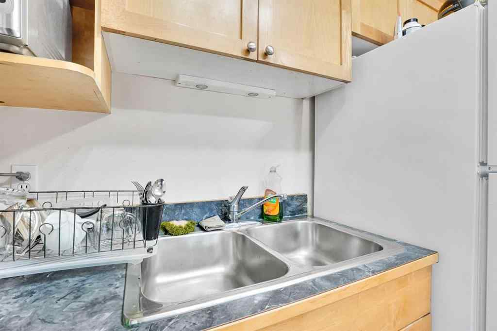 MLS® A2267099 - Unit #305 1334 12 Avenue SW in Beltline Calgary, Residential