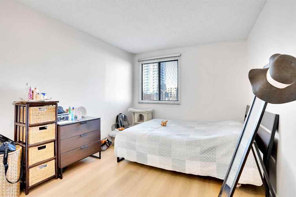 MLS® A2267099 - Unit #305 1334 12 Avenue SW in Beltline Calgary, Residential