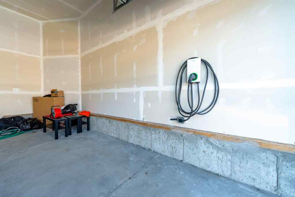 MLS® A2267101 - 633 Windrow Manor SW in Windsong Airdrie, Residential