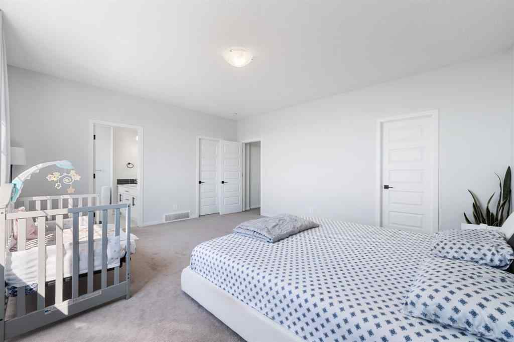 MLS® A2267101 - 633 Windrow Manor SW in Windsong Airdrie, Residential