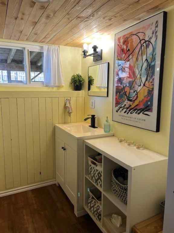 MLS® A2267105 - 4313 53A Street  in Parkdale Wetaskiwin, Residential