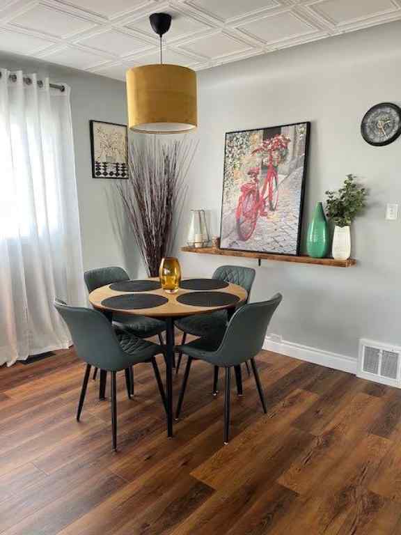 MLS® A2267105 - 4313 53A Street  in Parkdale Wetaskiwin, Residential