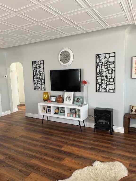 MLS® A2267105 - 4313 53A Street  in Parkdale Wetaskiwin, Residential