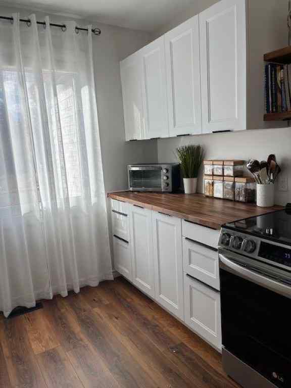 MLS® A2267105 - 4313 53A Street  in Parkdale Wetaskiwin, Residential