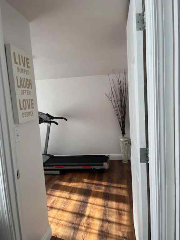 MLS® A2267105 - 4313 53A Street  in Parkdale Wetaskiwin, Residential