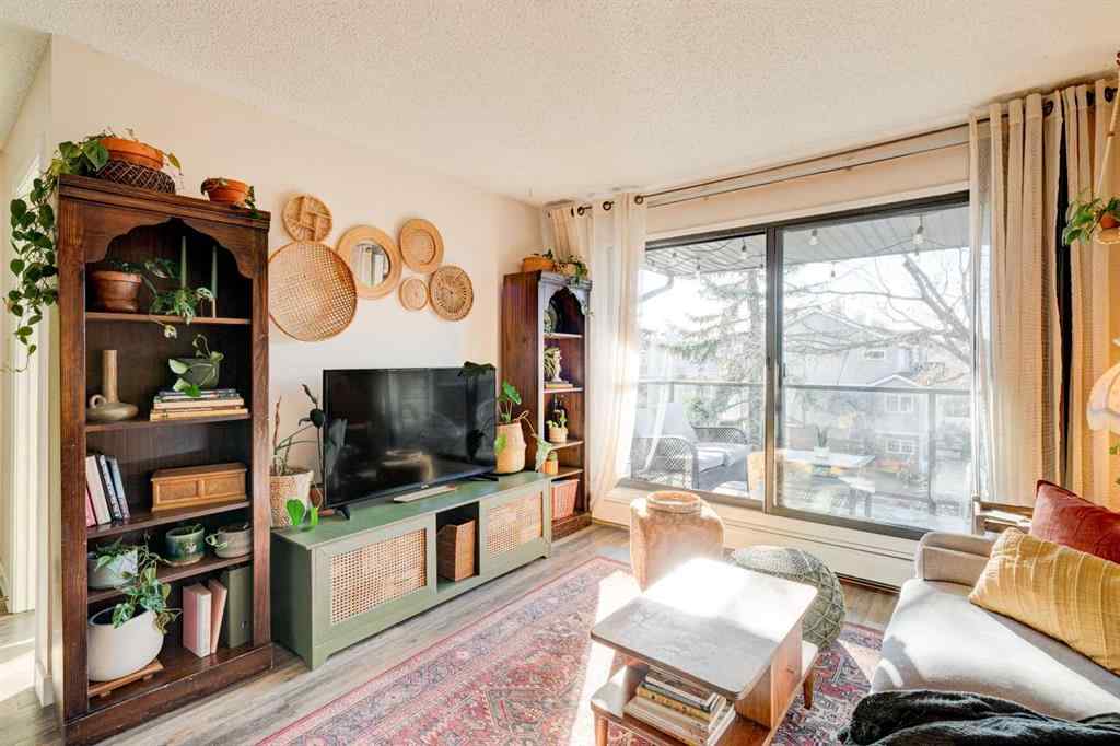 MLS® A2267108 - Unit #309 1602 11 Avenue SW in Sunalta Calgary, Residential