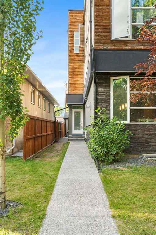 MLS® A2267111 - Unit #1 308 11 Avenue NE in Crescent Heights Calgary, Residential