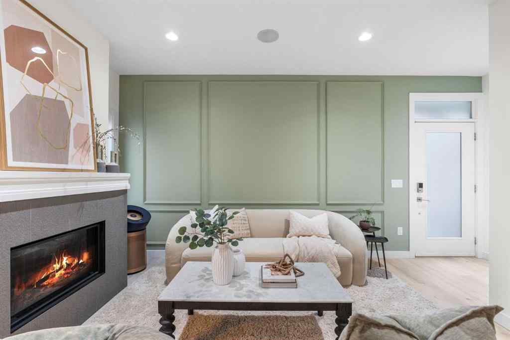 MLS® A2267111 - Unit #1 308 11 Avenue NE in Crescent Heights Calgary, Residential