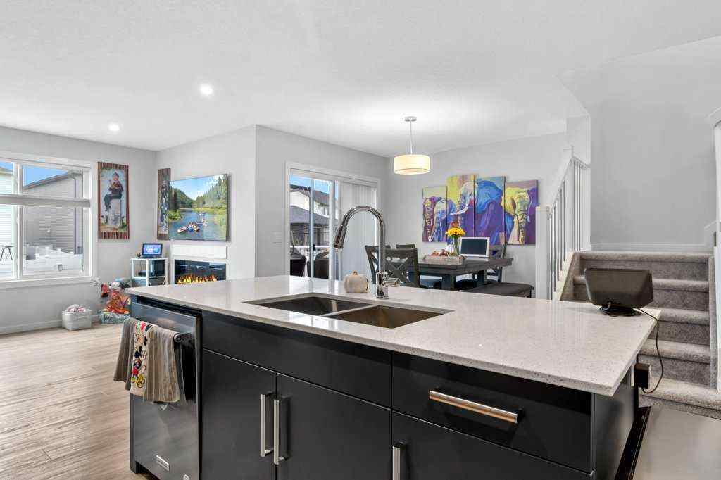 MLS® A2267115 - 33 Earl Close  in Evergreen Red Deer, Residential