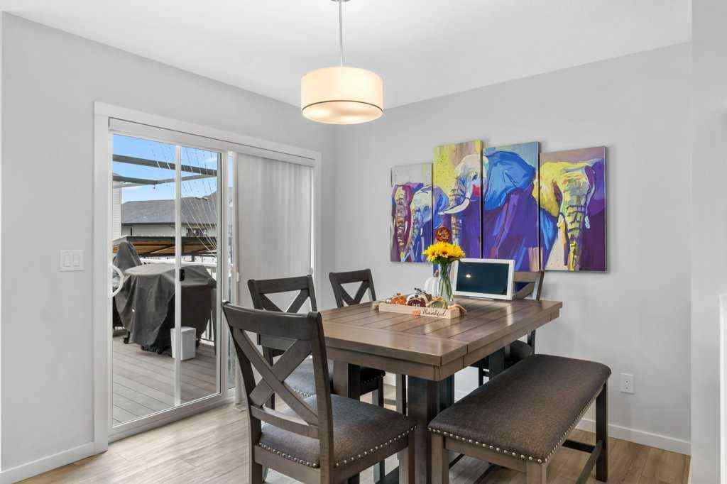 MLS® A2267115 - 33 Earl Close  in Evergreen Red Deer, Residential