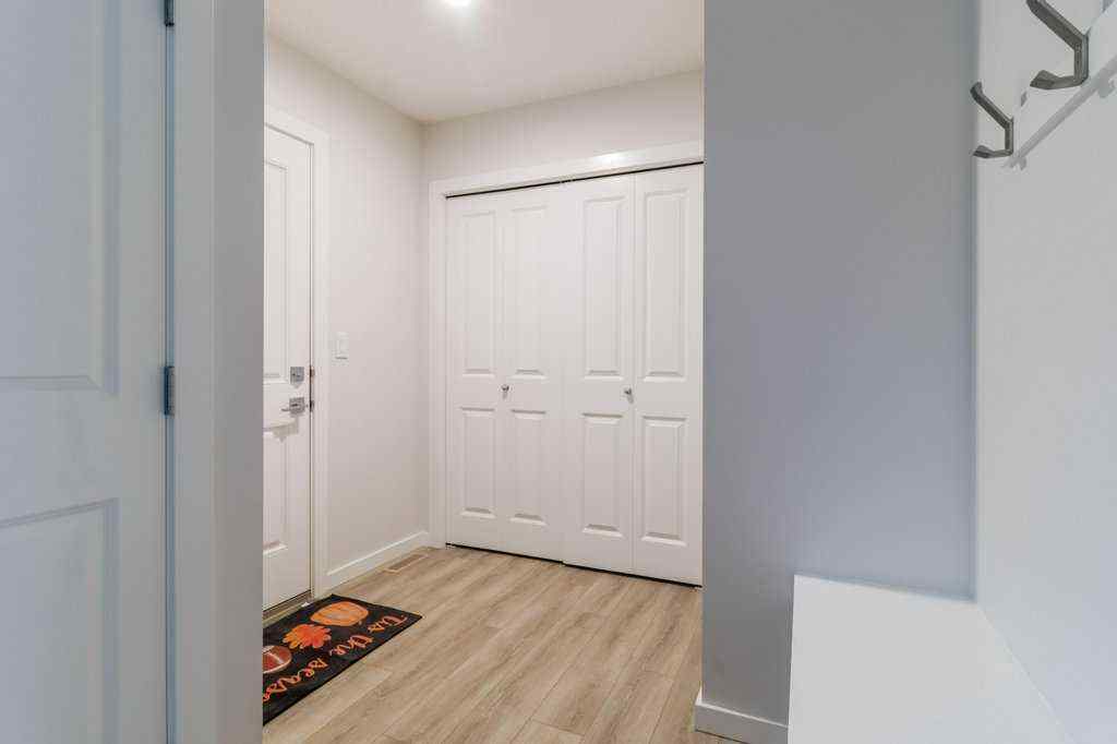 MLS® A2267115 - 33 Earl Close  in Evergreen Red Deer, Residential