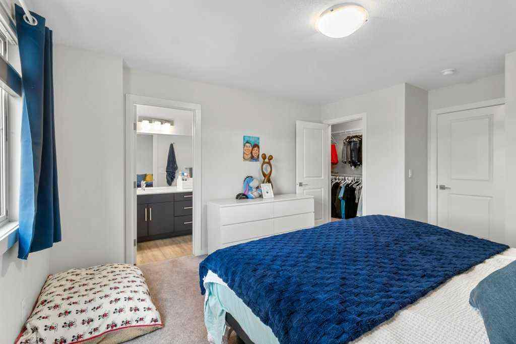 MLS® A2267115 - 33 Earl Close  in Evergreen Red Deer, Residential