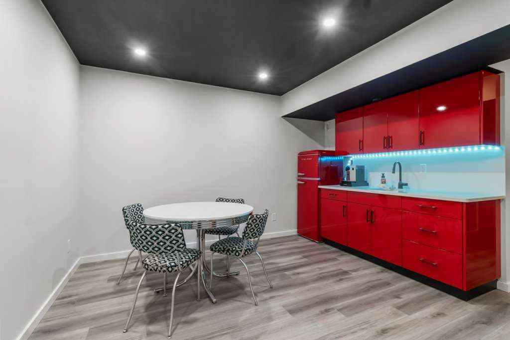 MLS® A2267115 - 33 Earl Close  in Evergreen Red Deer, Residential